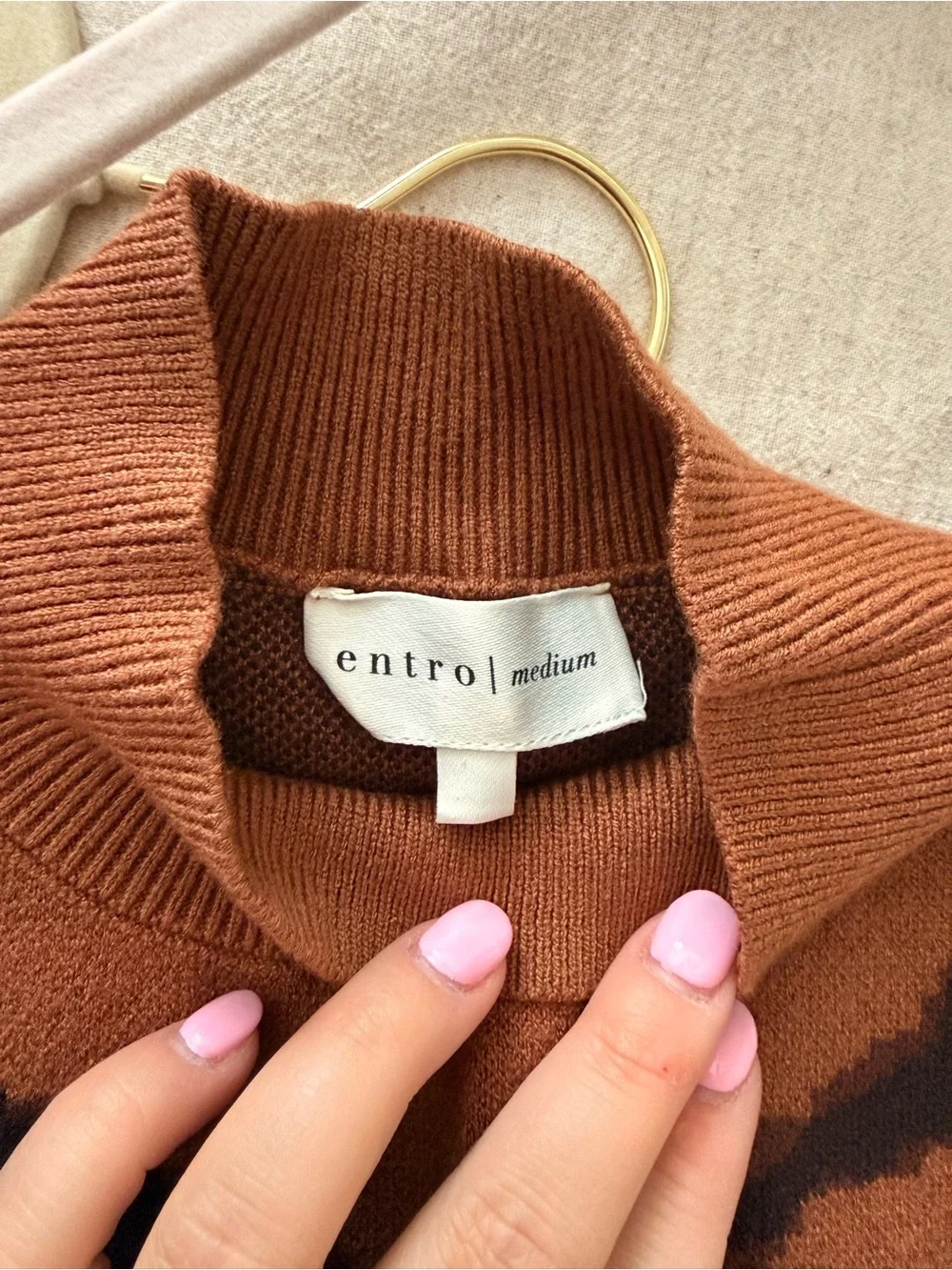 entro Brown & Black Tiger-Stripe Mock Neck Sweater